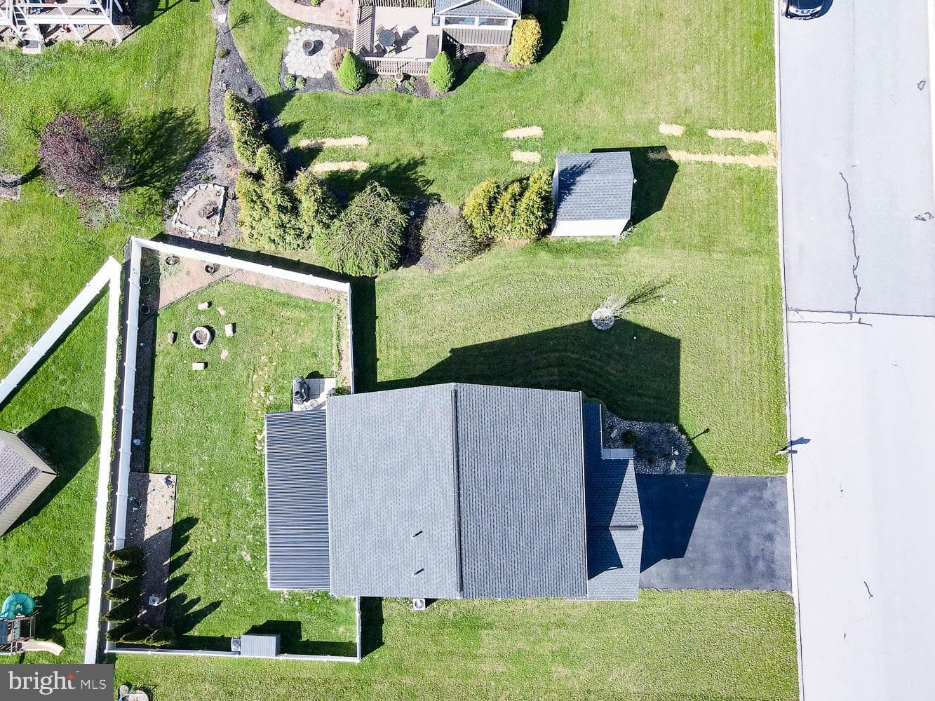 107 Shady Hollow Drive photo 50