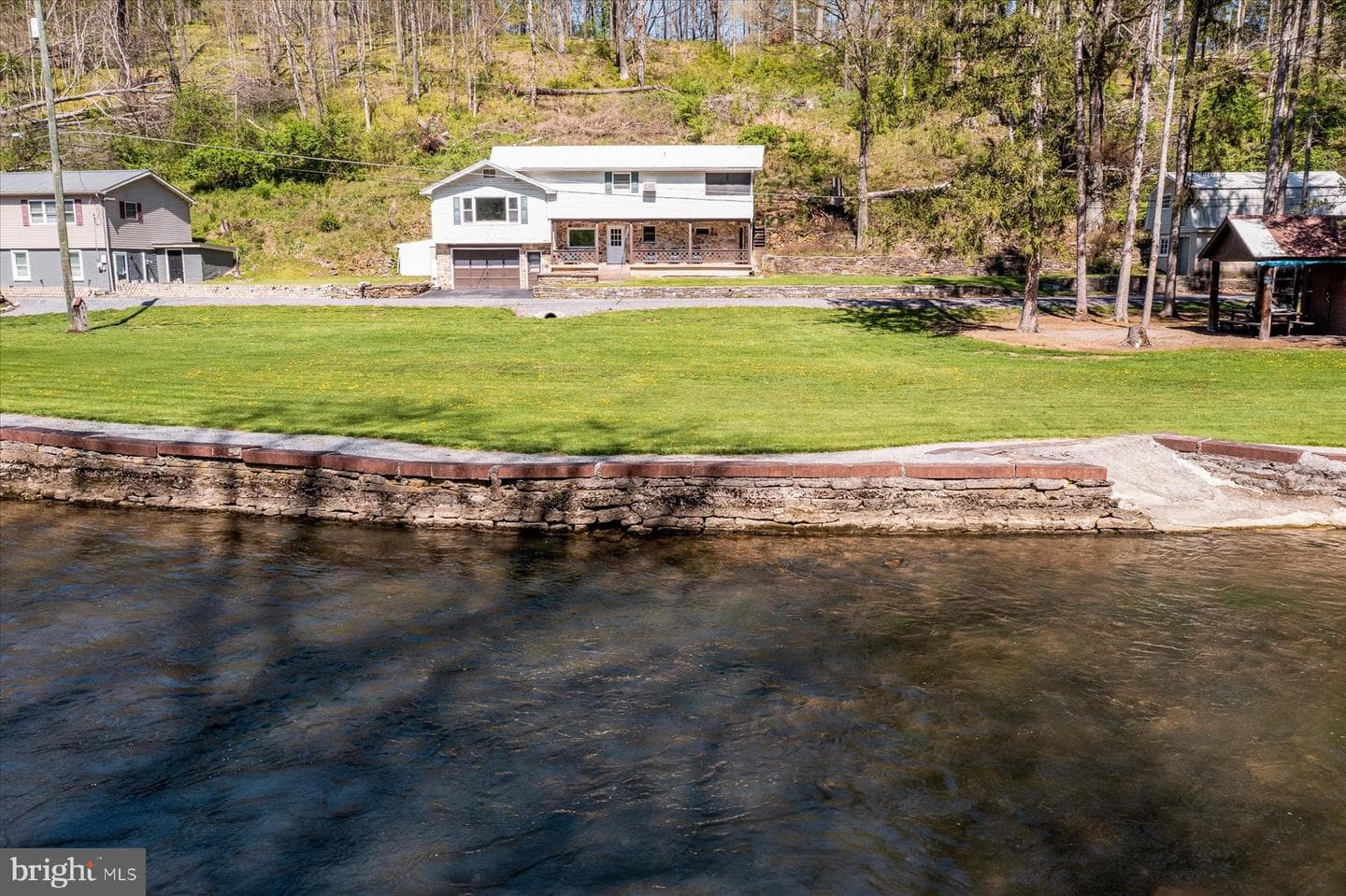 345 Spring Creek Road photo 2
