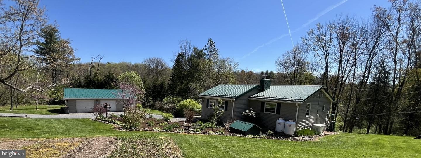 2290 Purdue Mountain, Bellefonte
