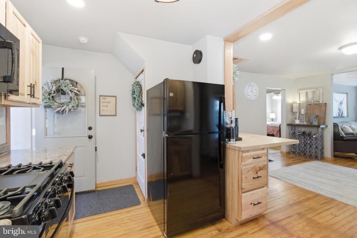 330 Flat Rock Road photo 6