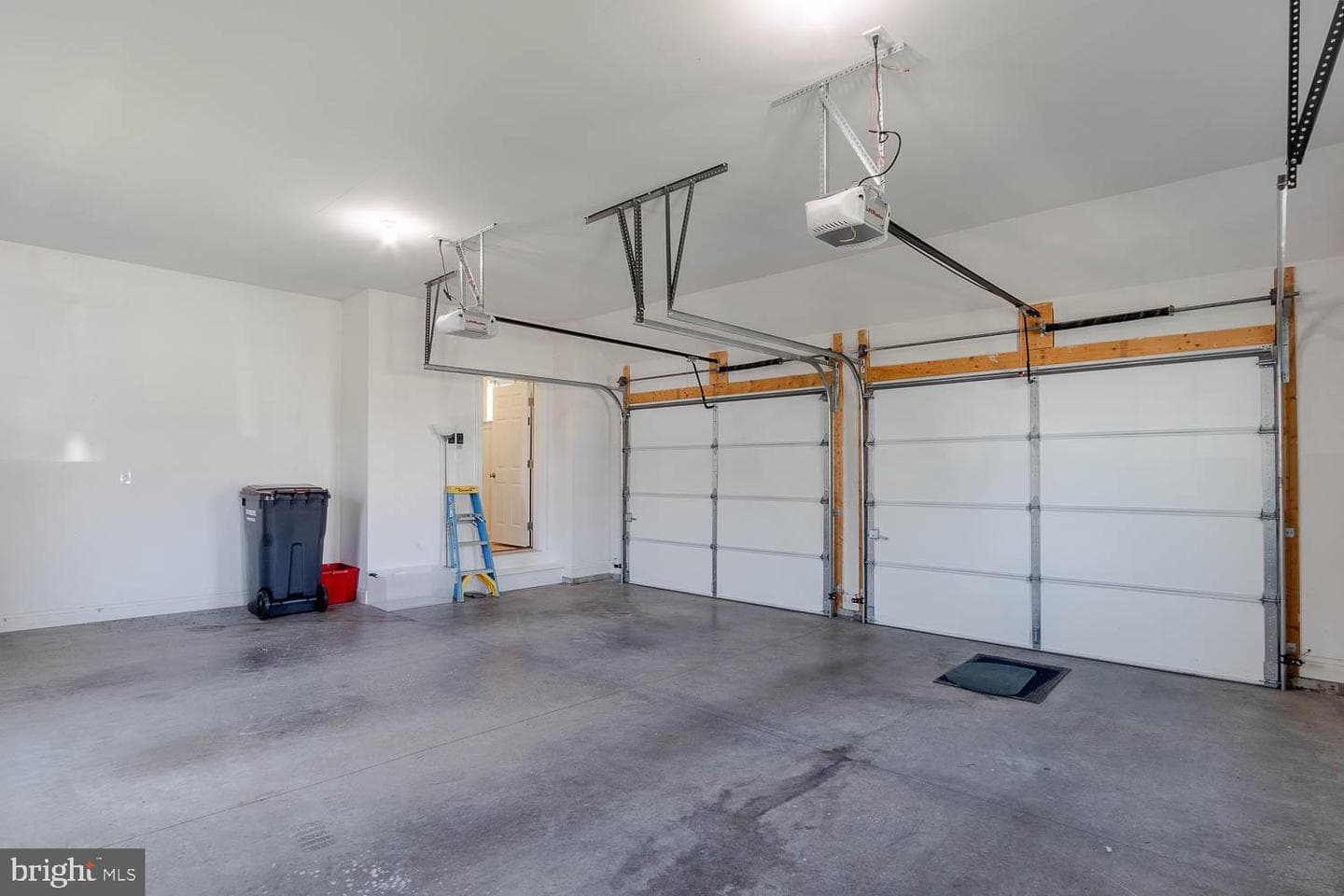 151 Rushcliffe Street photo 25