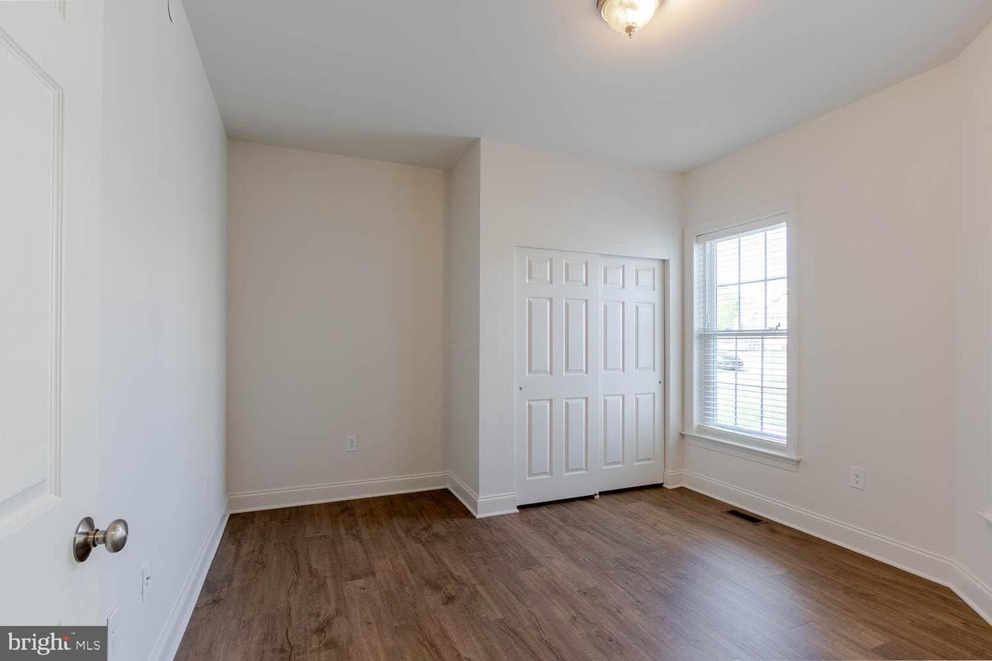 151 Rushcliffe Street photo 34