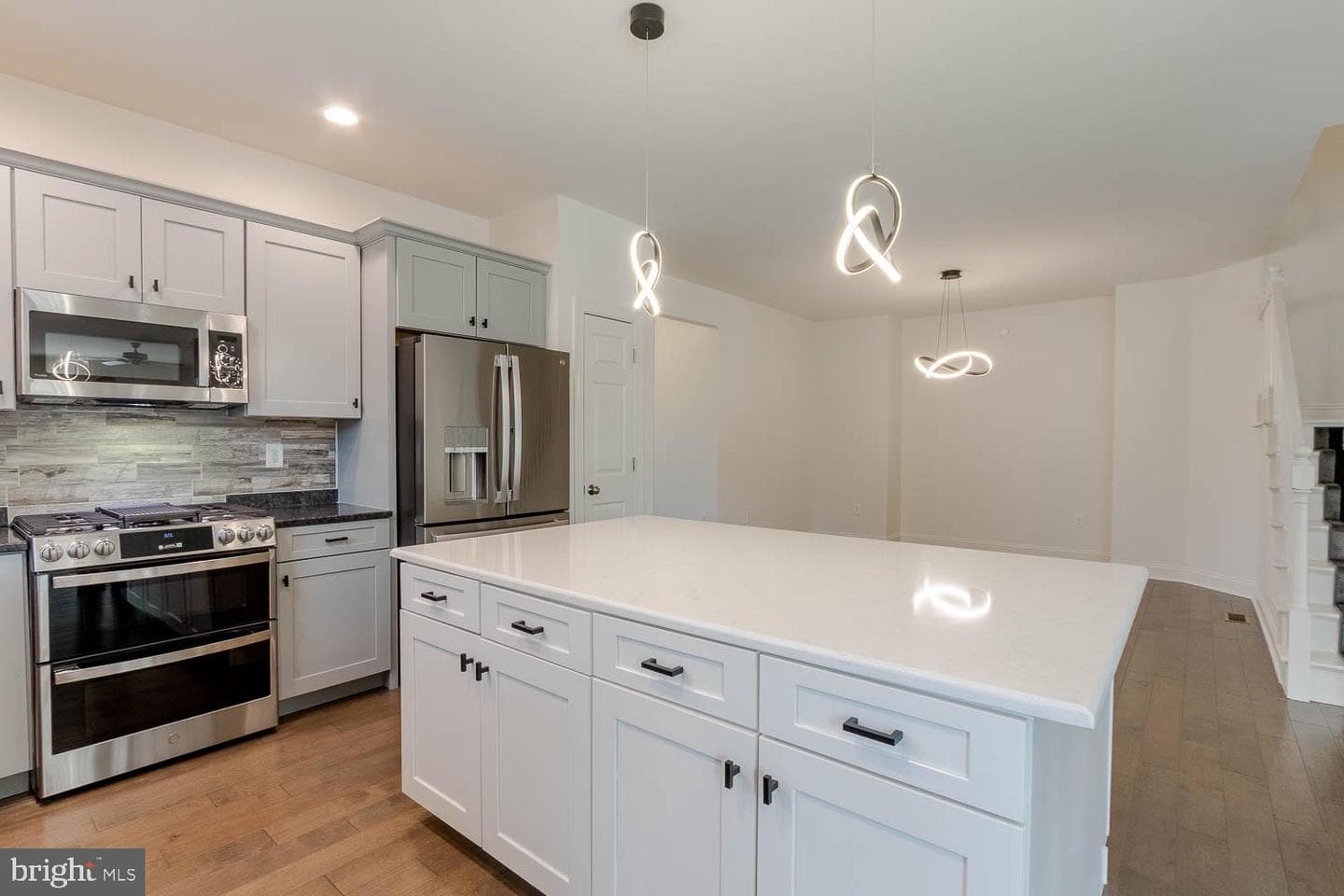 151 Rushcliffe Street photo 9