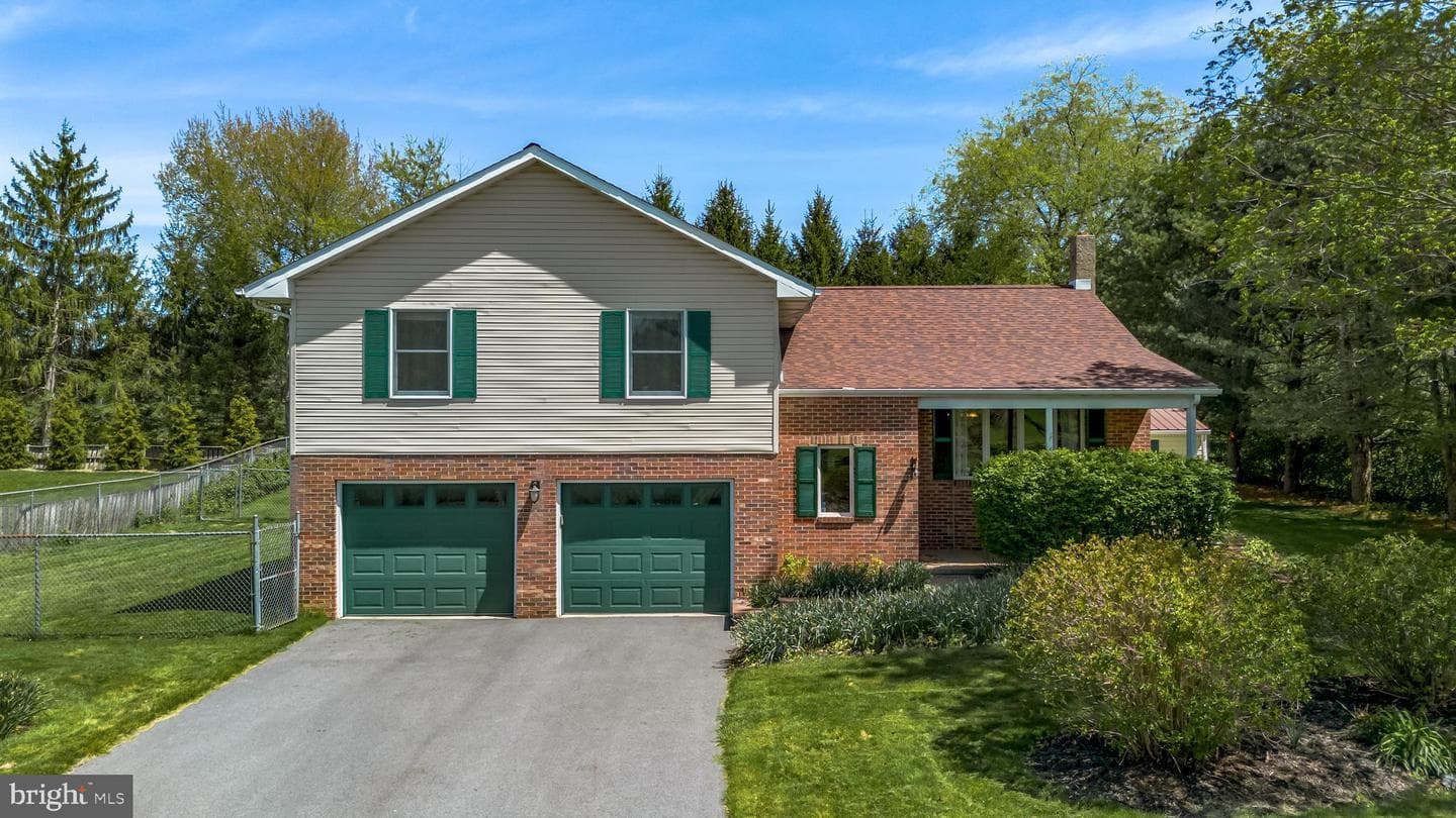 409 Goldfinch Drive