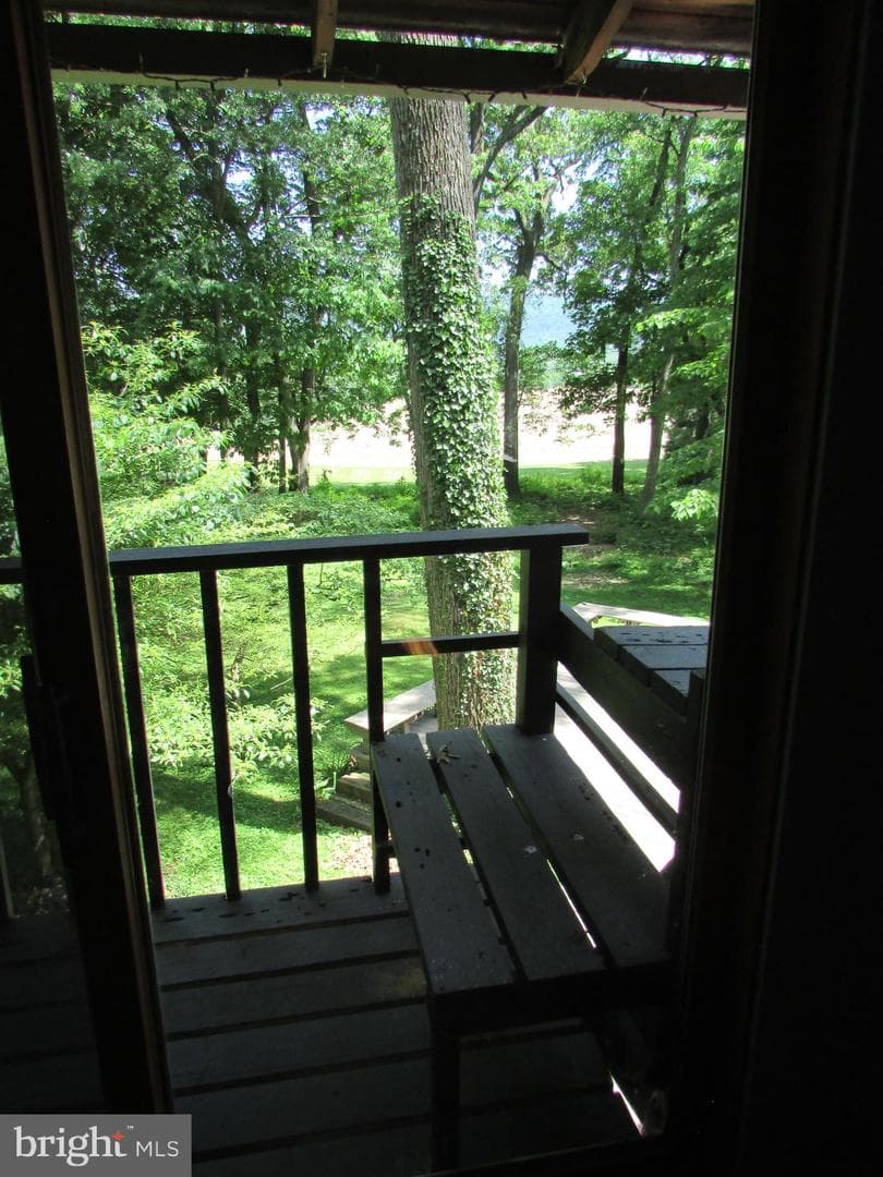 200 Tall Oaks Drive photo 28