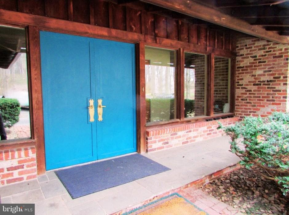 200 Tall Oaks Drive photo 8
