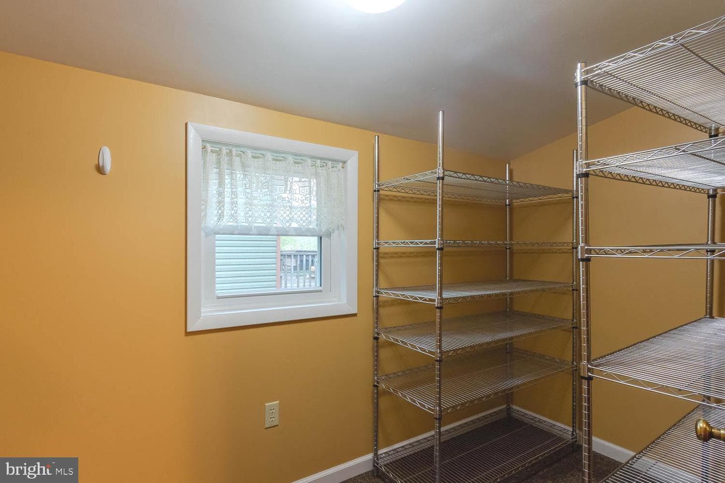 516 Walnut Street photo 13