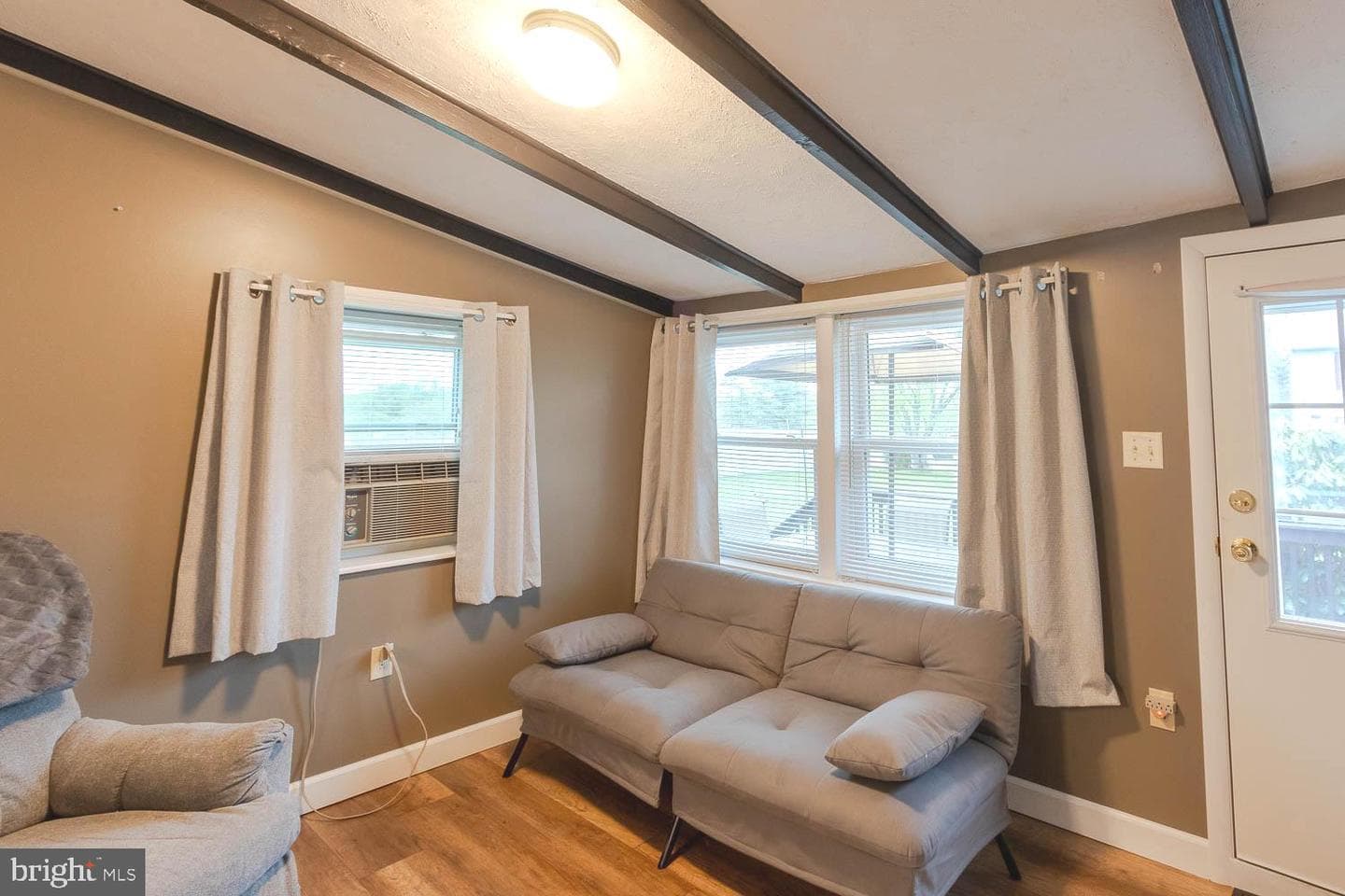 516 Walnut Street photo 14