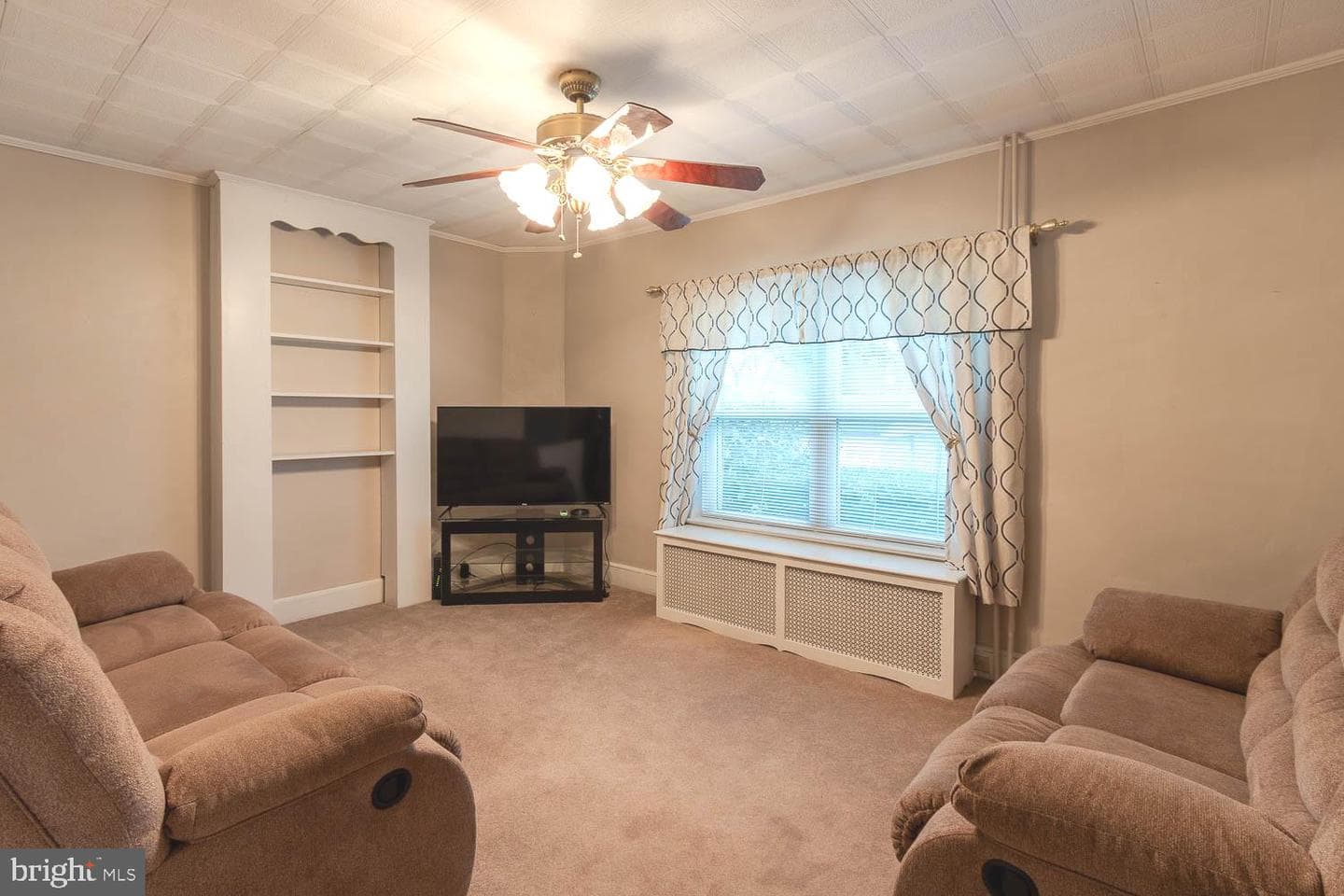 516 Walnut Street photo 5
