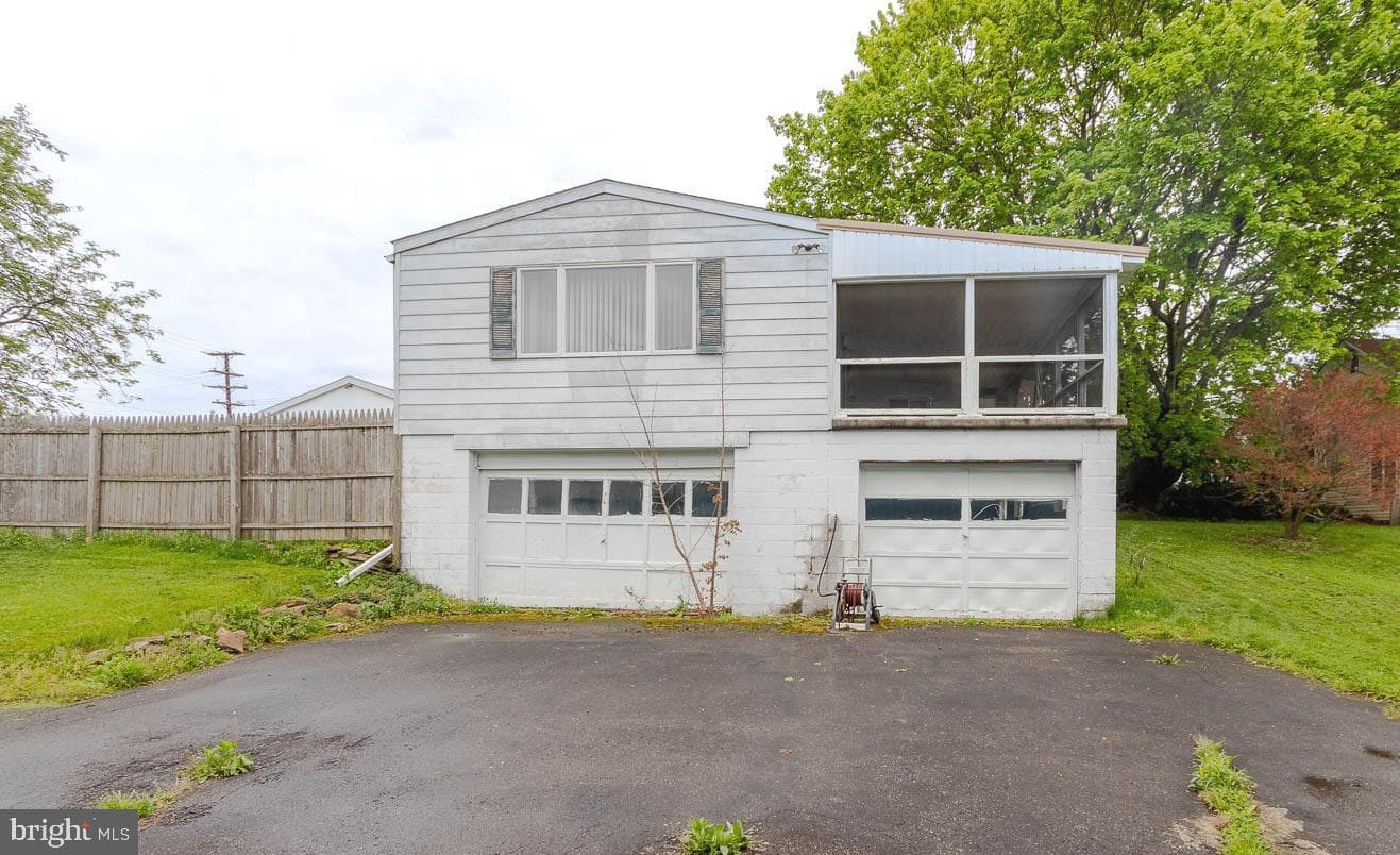 1307 E Pine Street photo 24