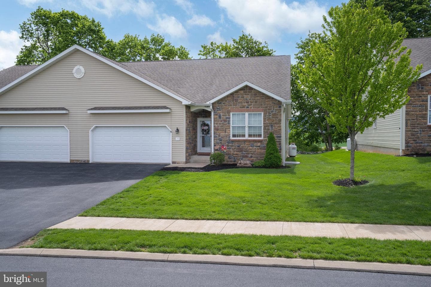 198 Rosewood Cove, Bellefonte