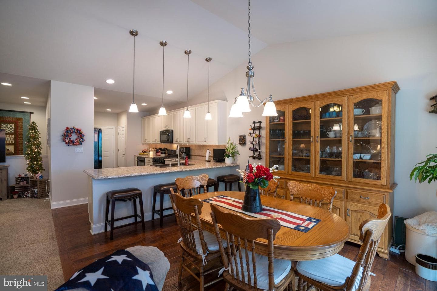 198 Rosewood Cove photo 14