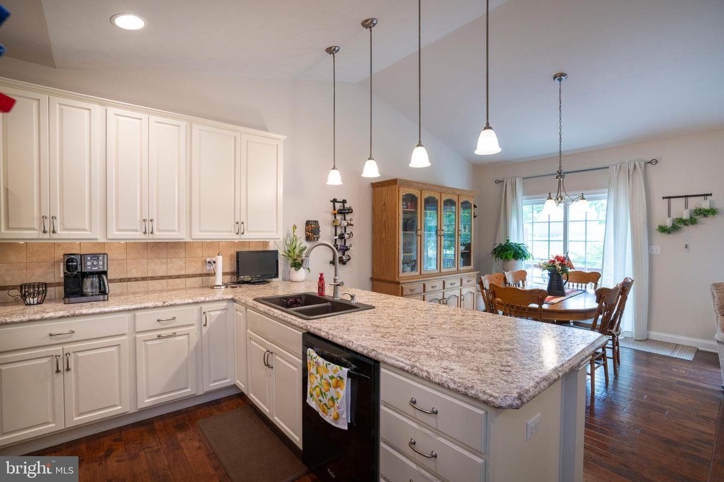 198 Rosewood Cove photo 17