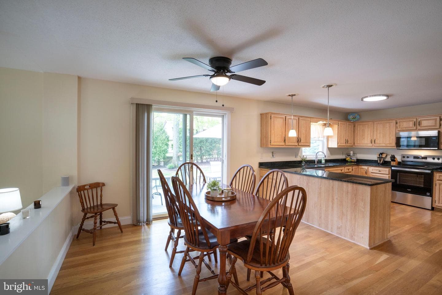 424 Canterbury Drive photo 20