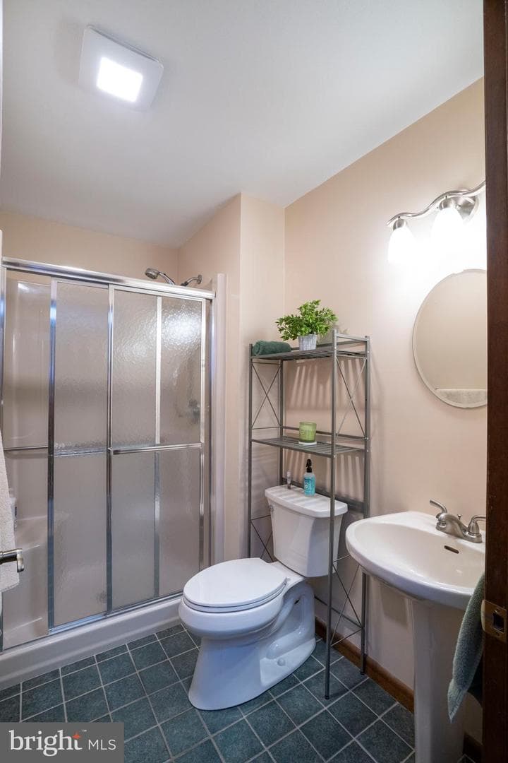 424 Canterbury Drive photo 24