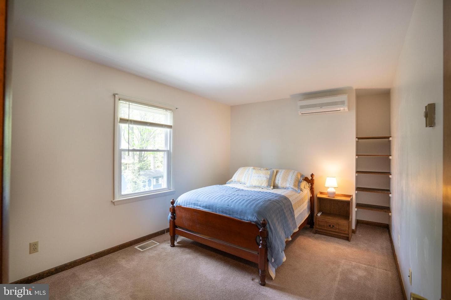 424 Canterbury Drive photo 28