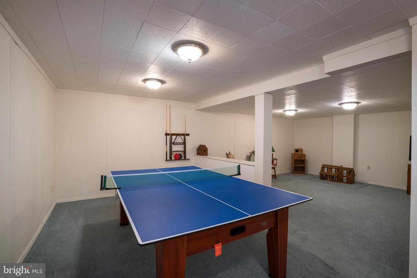 424 Canterbury Drive photo 39
