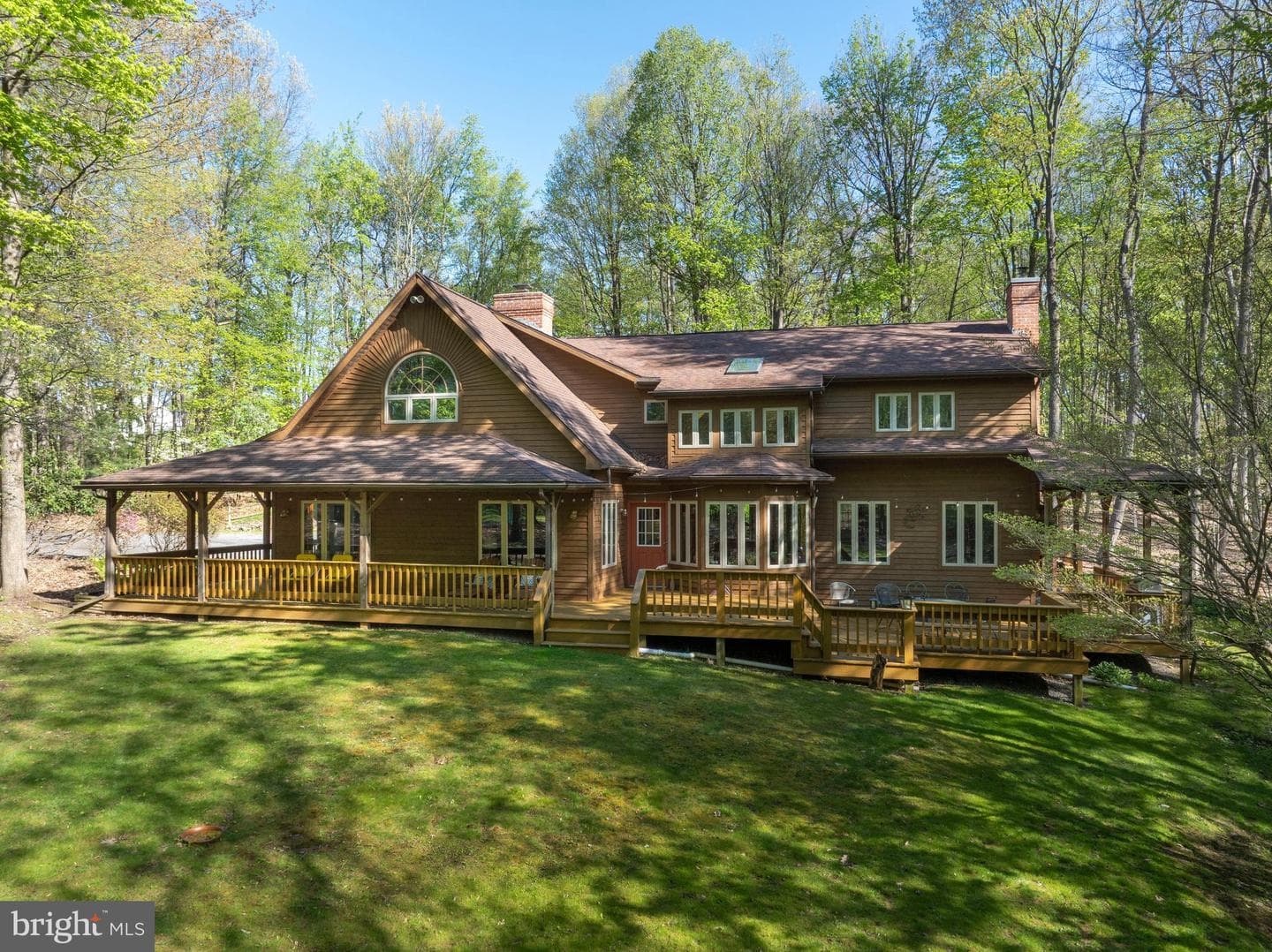 215 Woodpecker Lane