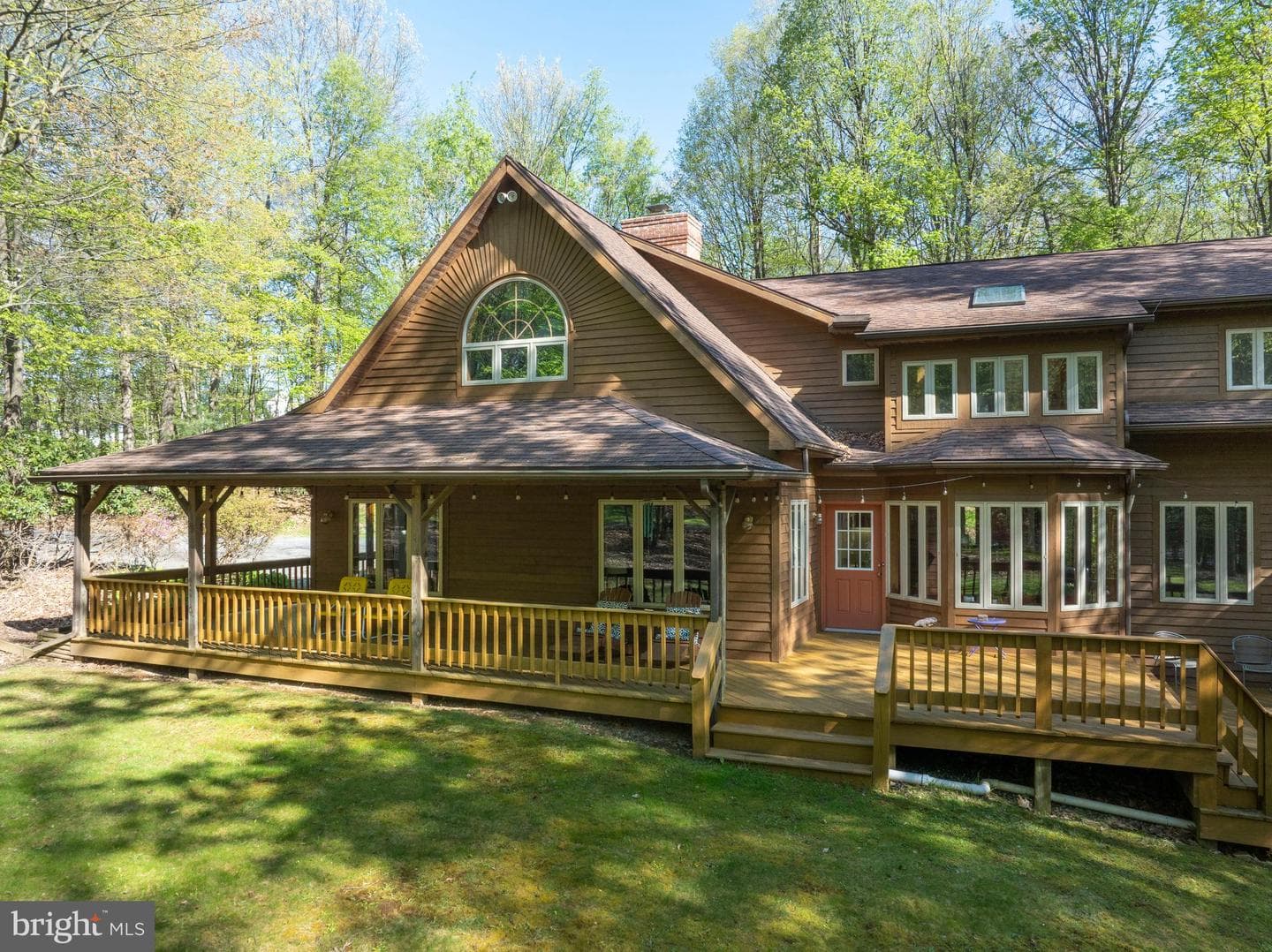215 Woodpecker Lane photo 4