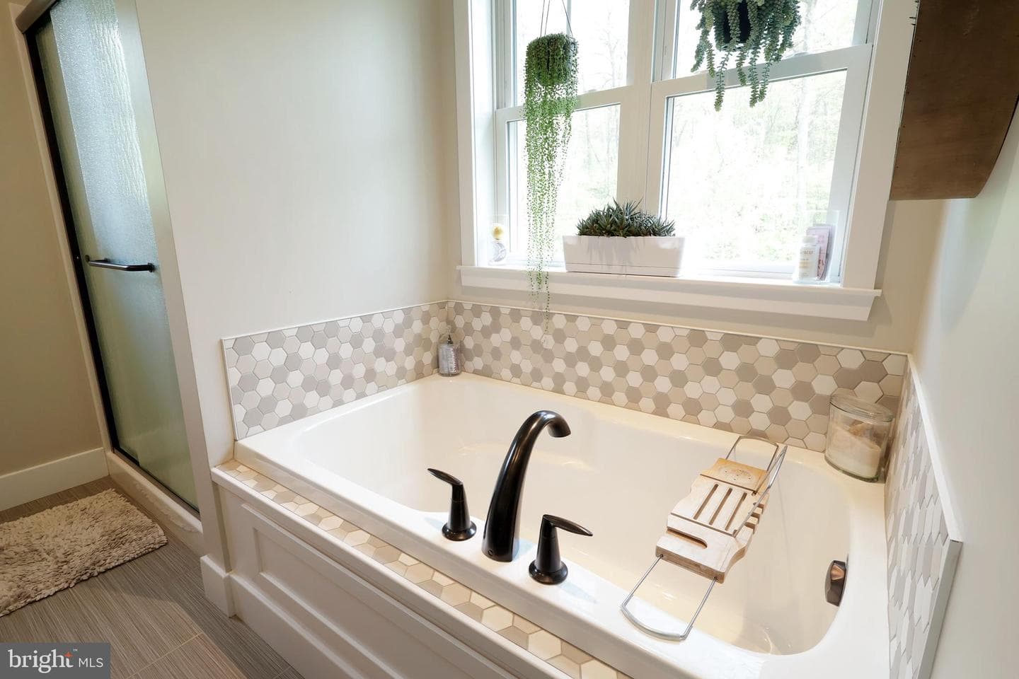 110 Meadowview Drive photo 45