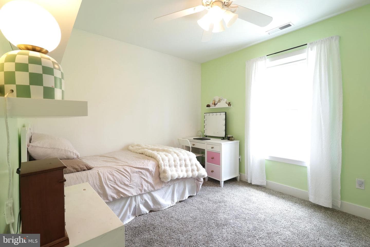 110 Meadowview Drive photo 46