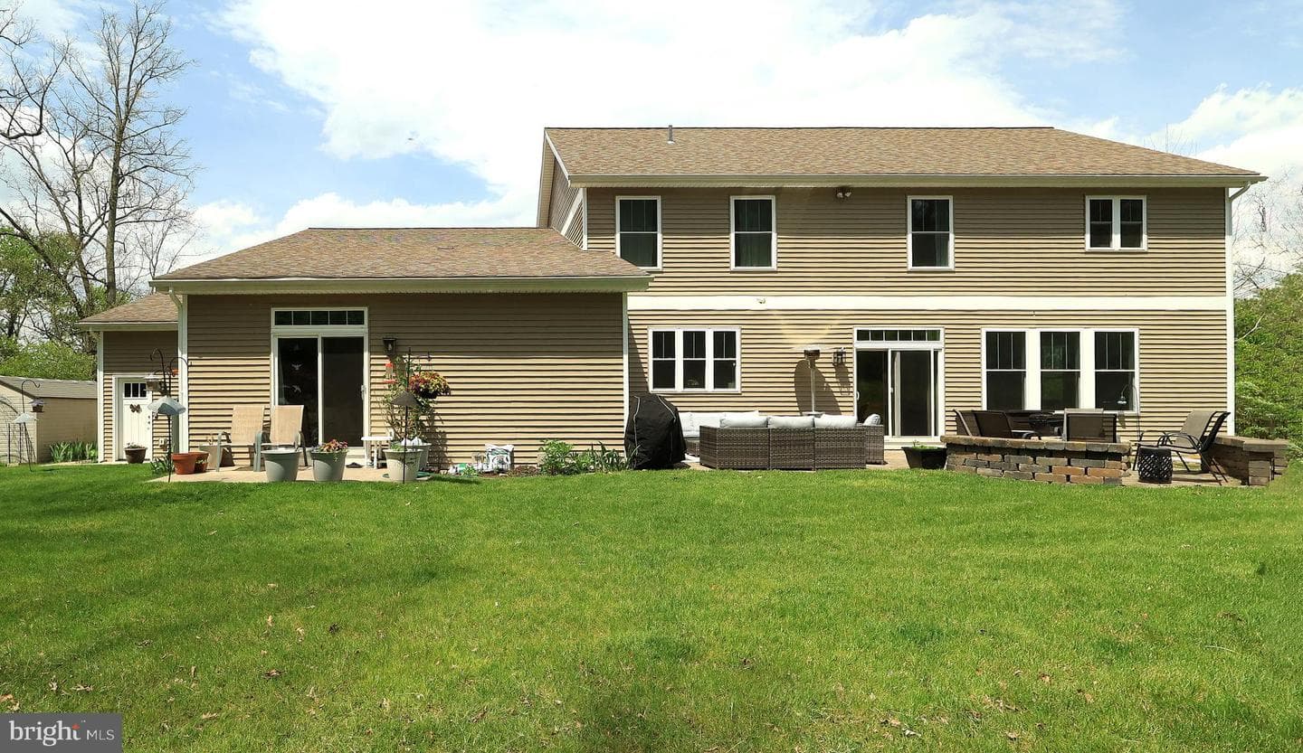110 Meadowview Drive photo 61