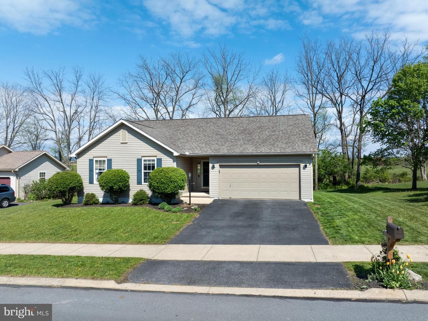 144 Steeplechase Drive photo 52