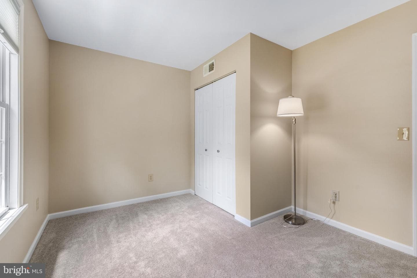 655 Belmont Circle photo 31