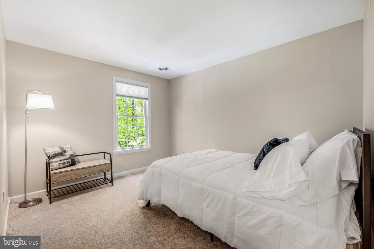 655 Belmont Circle photo 32
