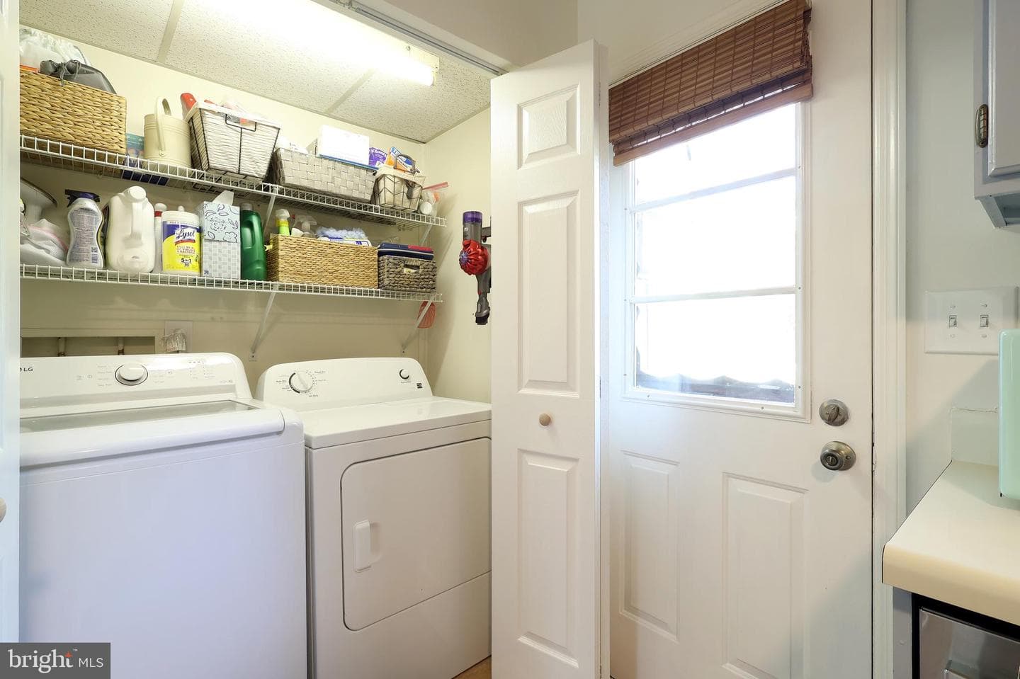 324 Amblewood Way photo 16