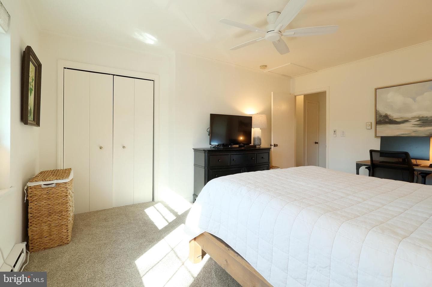 324 Amblewood Way photo 20