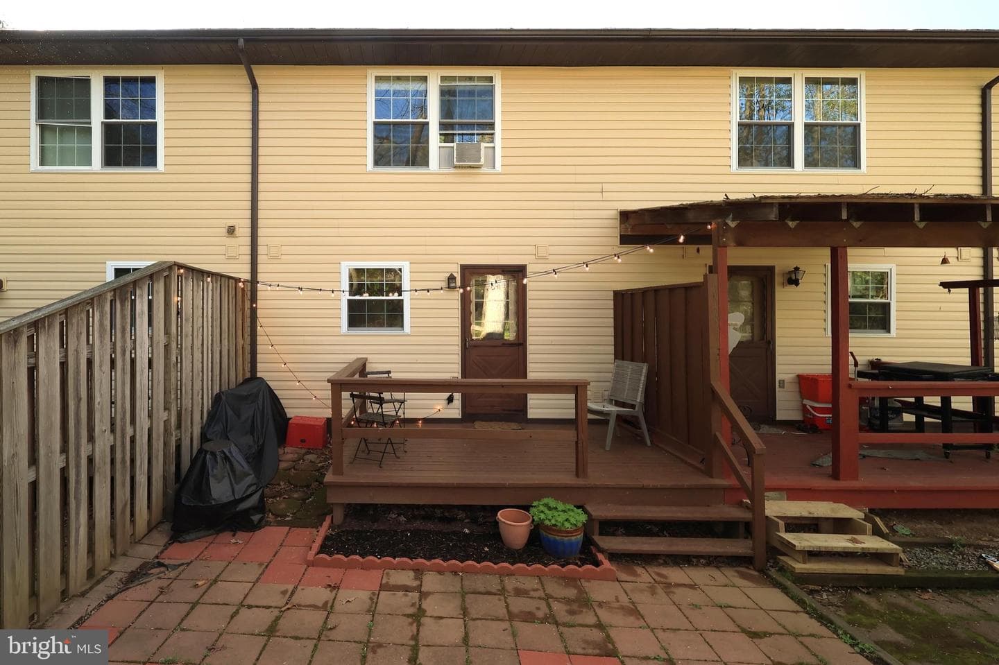 324 Amblewood Way photo 32
