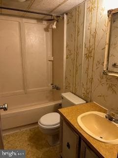 205 Adams Street photo 13