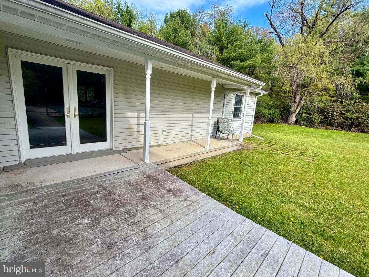 675 Elm Road photo 35