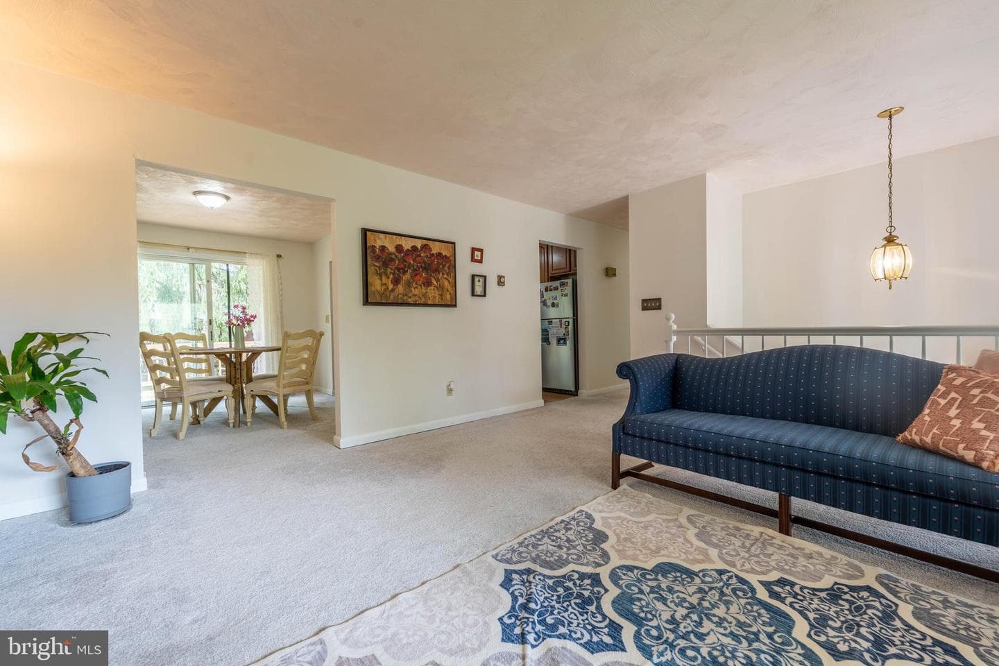 2056 Chelsea Lane photo 5