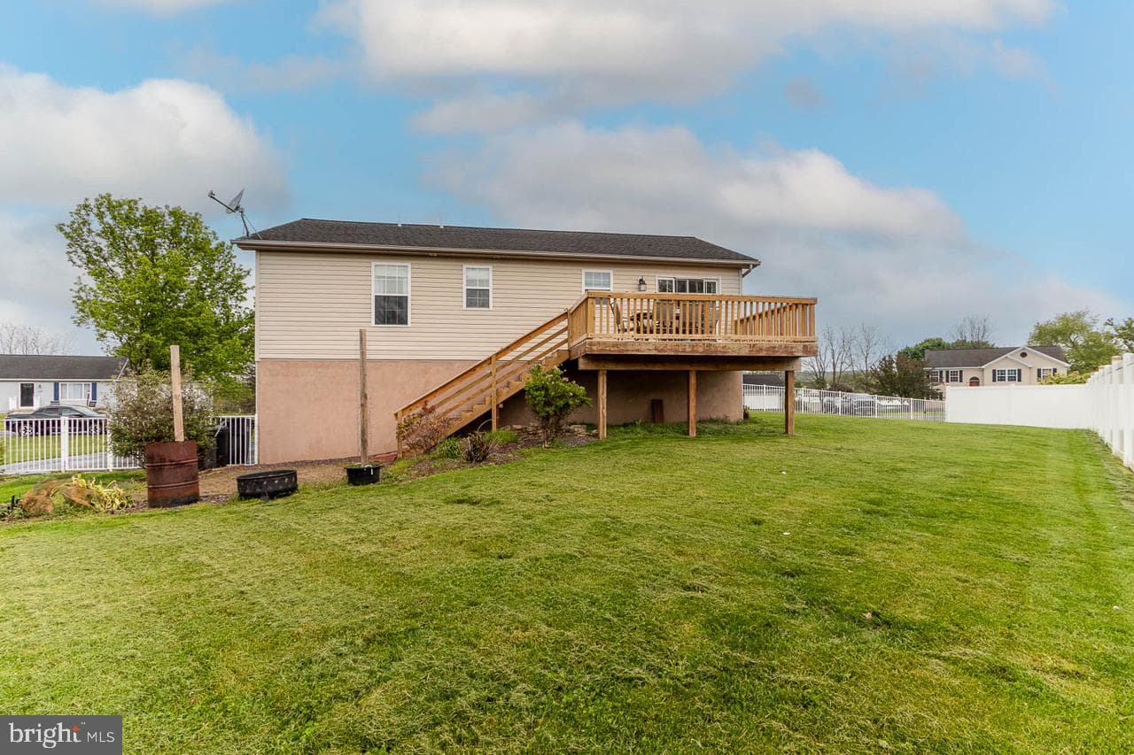 226 Meadow Lane photo 34