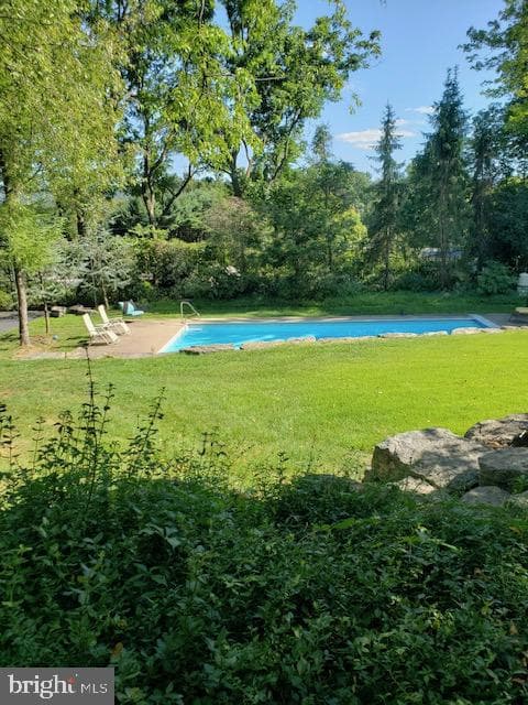 942 Robin Road photo 107