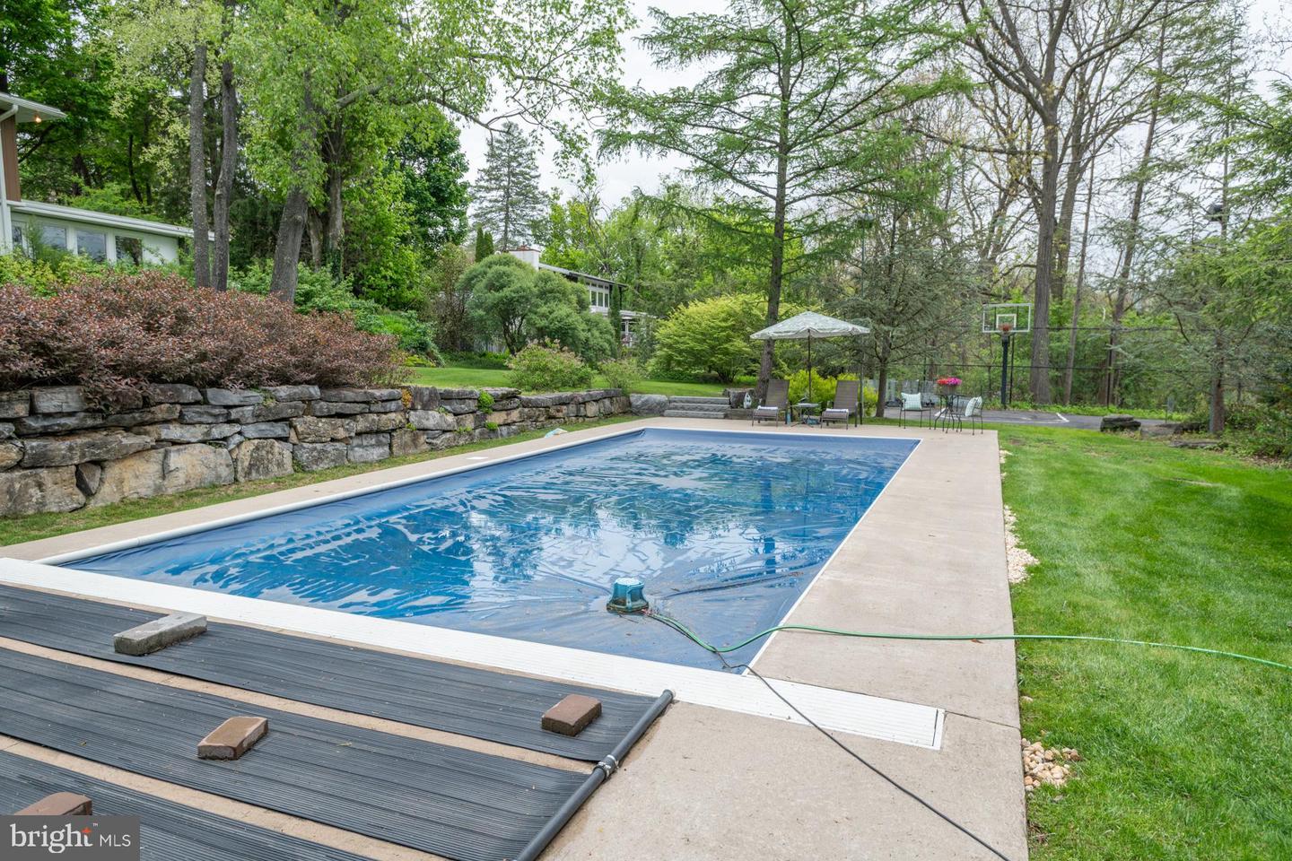942 Robin Road photo 30