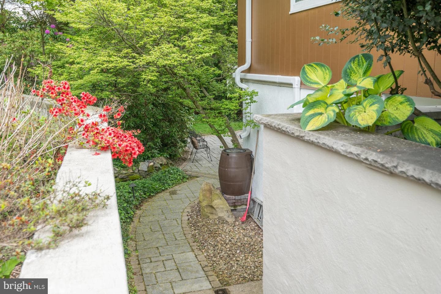 942 Robin Road photo 34