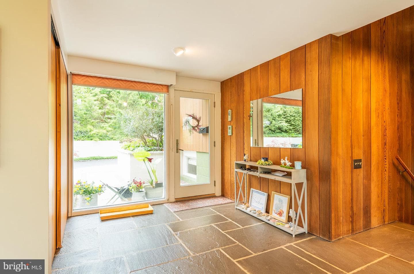 942 Robin Road photo 42