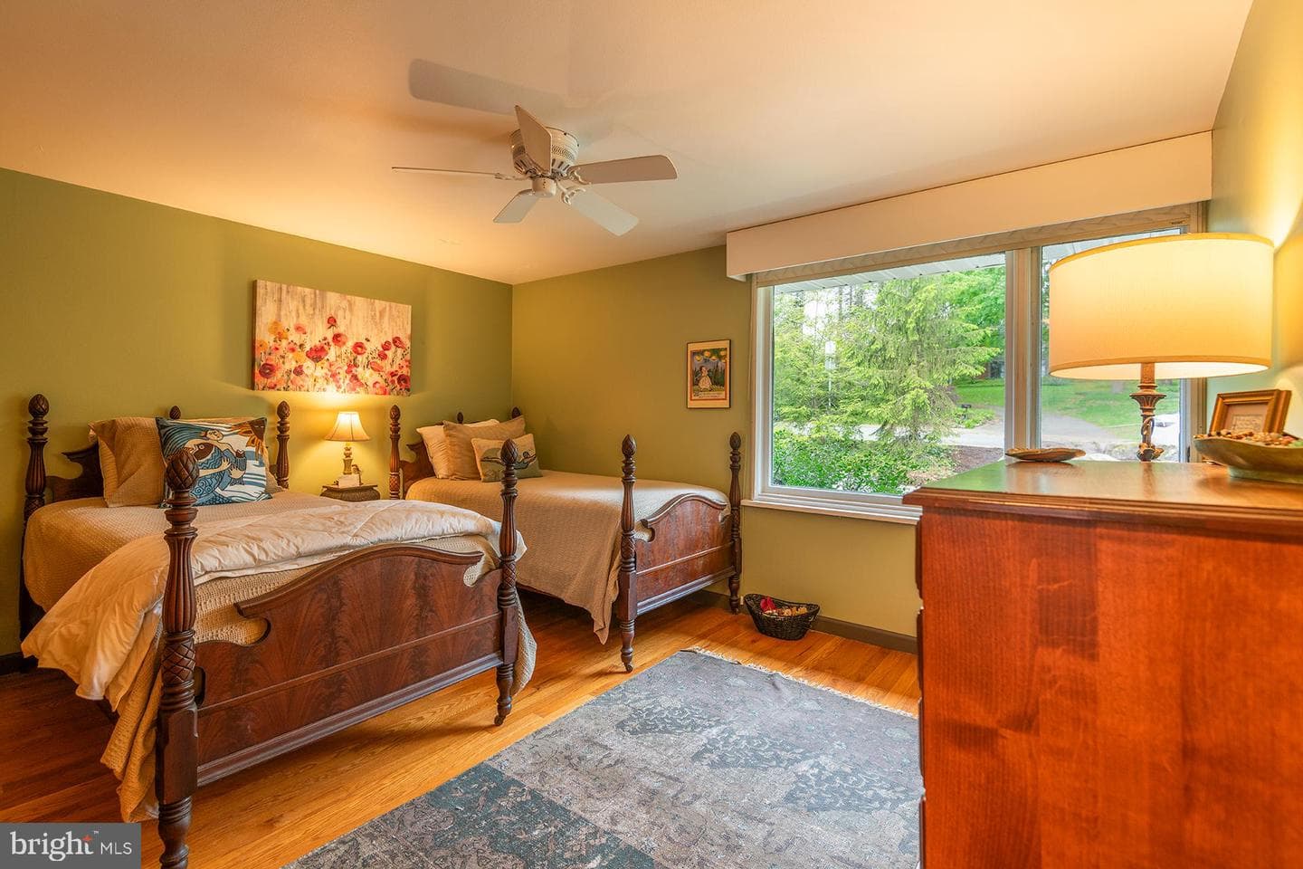 942 Robin Road photo 58