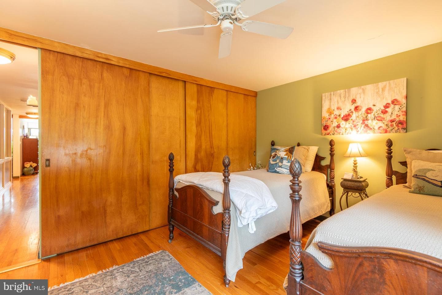 942 Robin Road photo 59