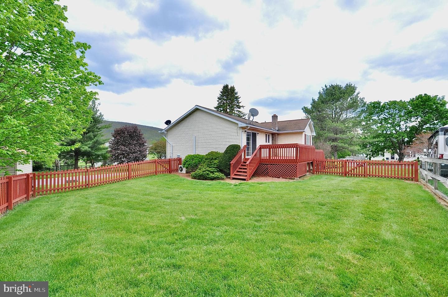 109 Berwick Drive photo 28