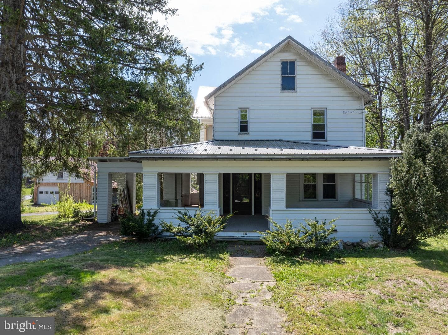 147 E Main Street, Millheim