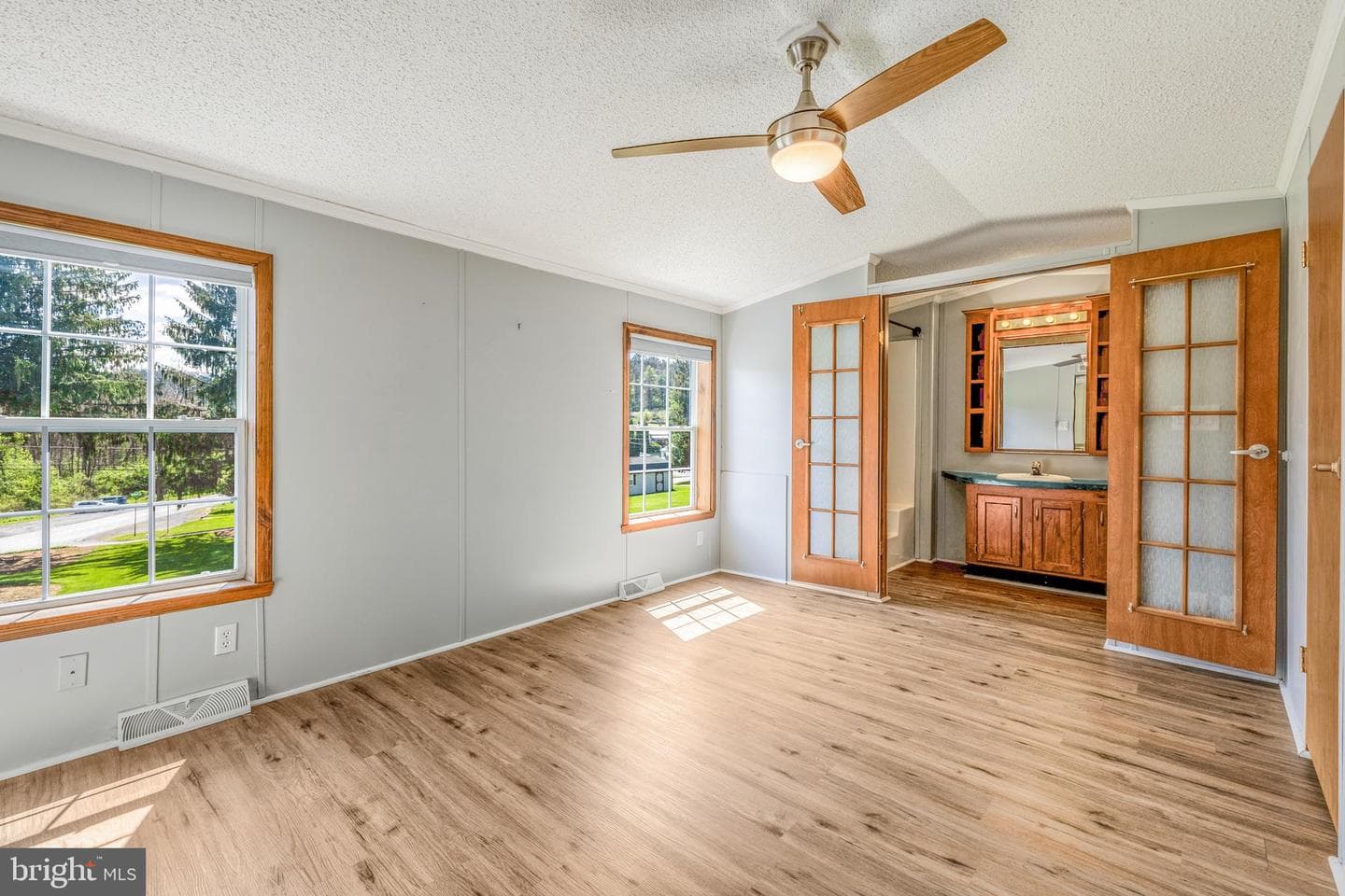 245 Seibert Road photo 12
