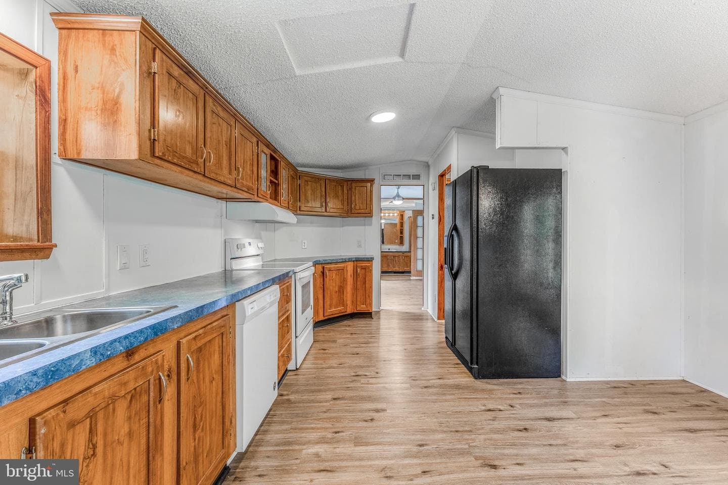 245 Seibert Road photo 8