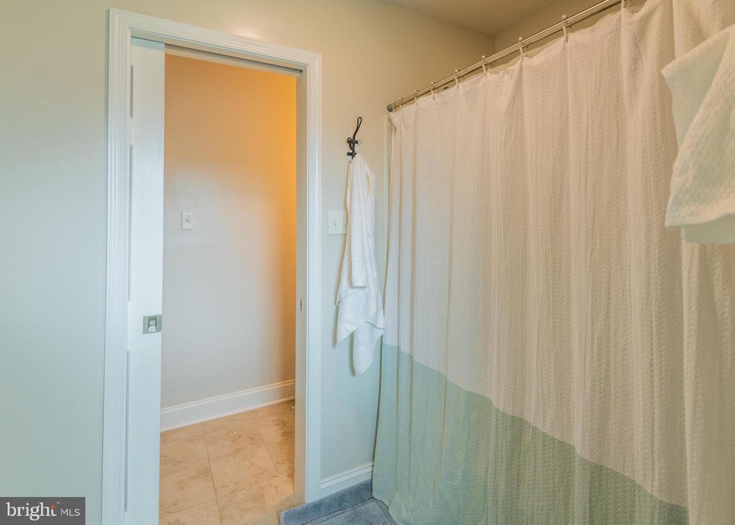127 Aeropointe Lane photo 56