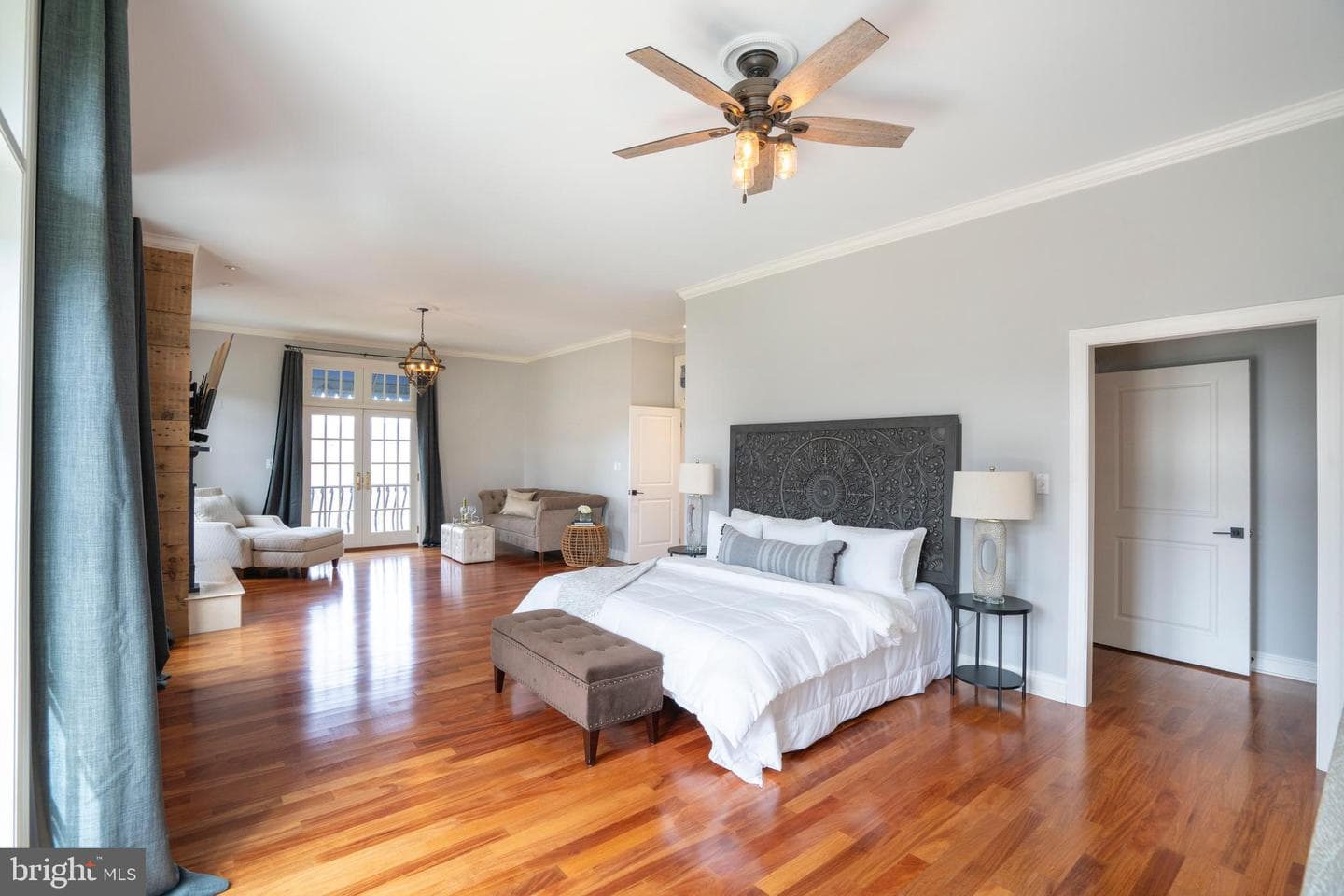 220 Mt Pleasant Drive photo 38