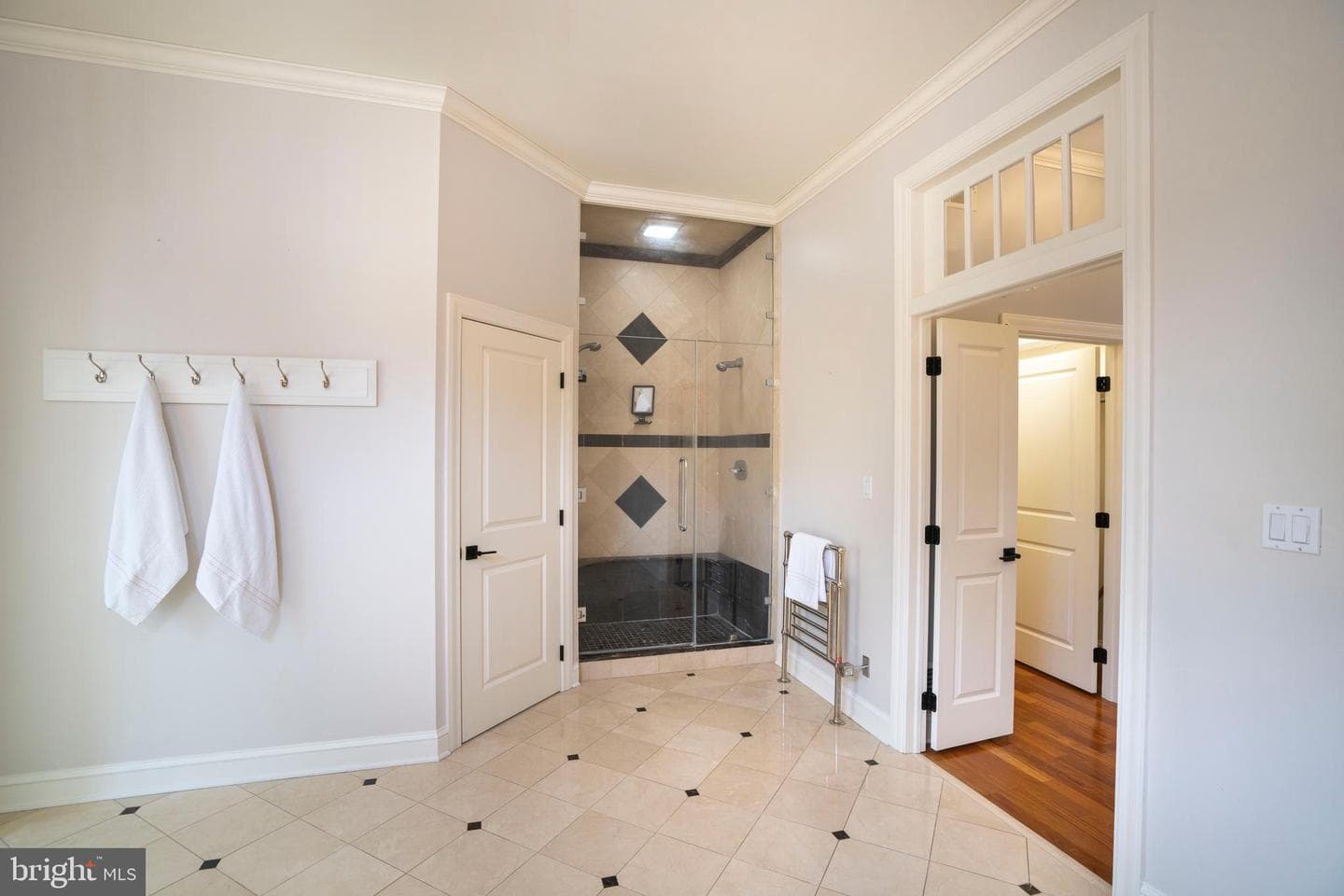 220 Mt Pleasant Drive photo 41