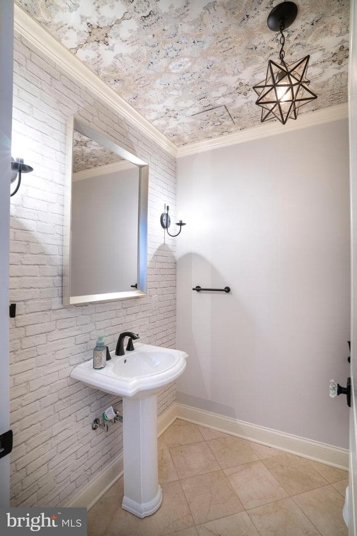 220 Mt Pleasant Drive photo 64